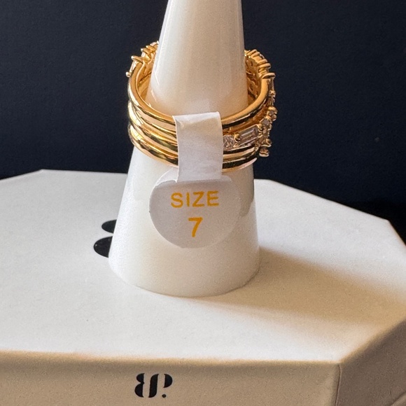 Bomb Party – Delicates - RG55281 Frost Kissed In Morning's Glow - Picture 3 of 4